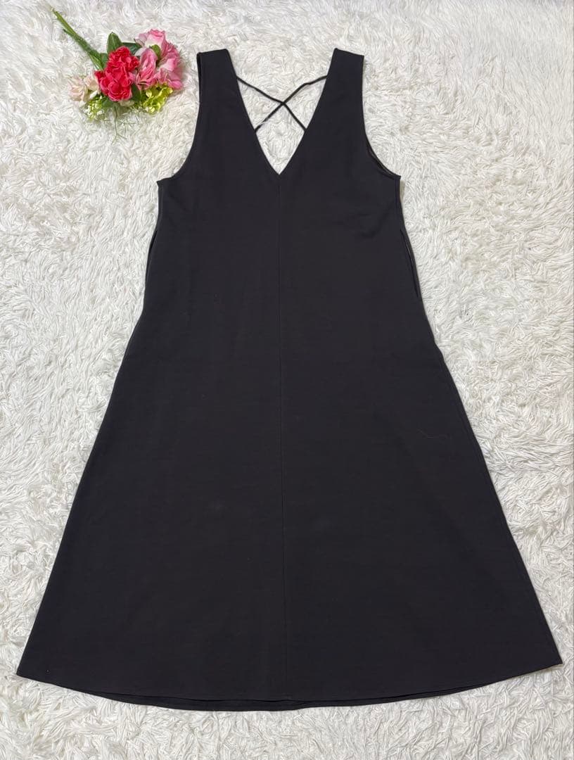 【新品タグ付✨】23区　ロマネポンチジャージー ジャンパースカート　44