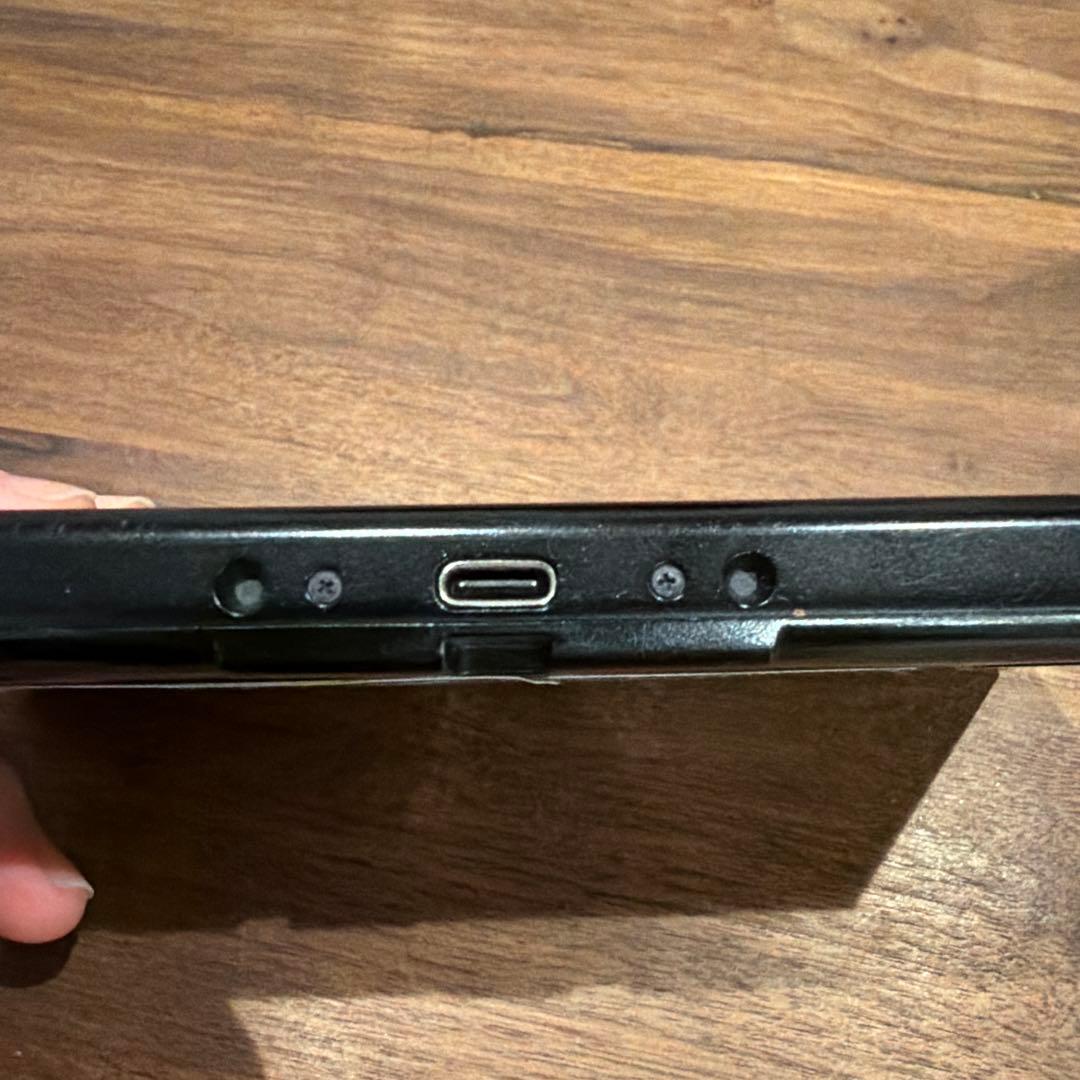 Nintendo Switch ブラック 本体（ジョイコンなし）