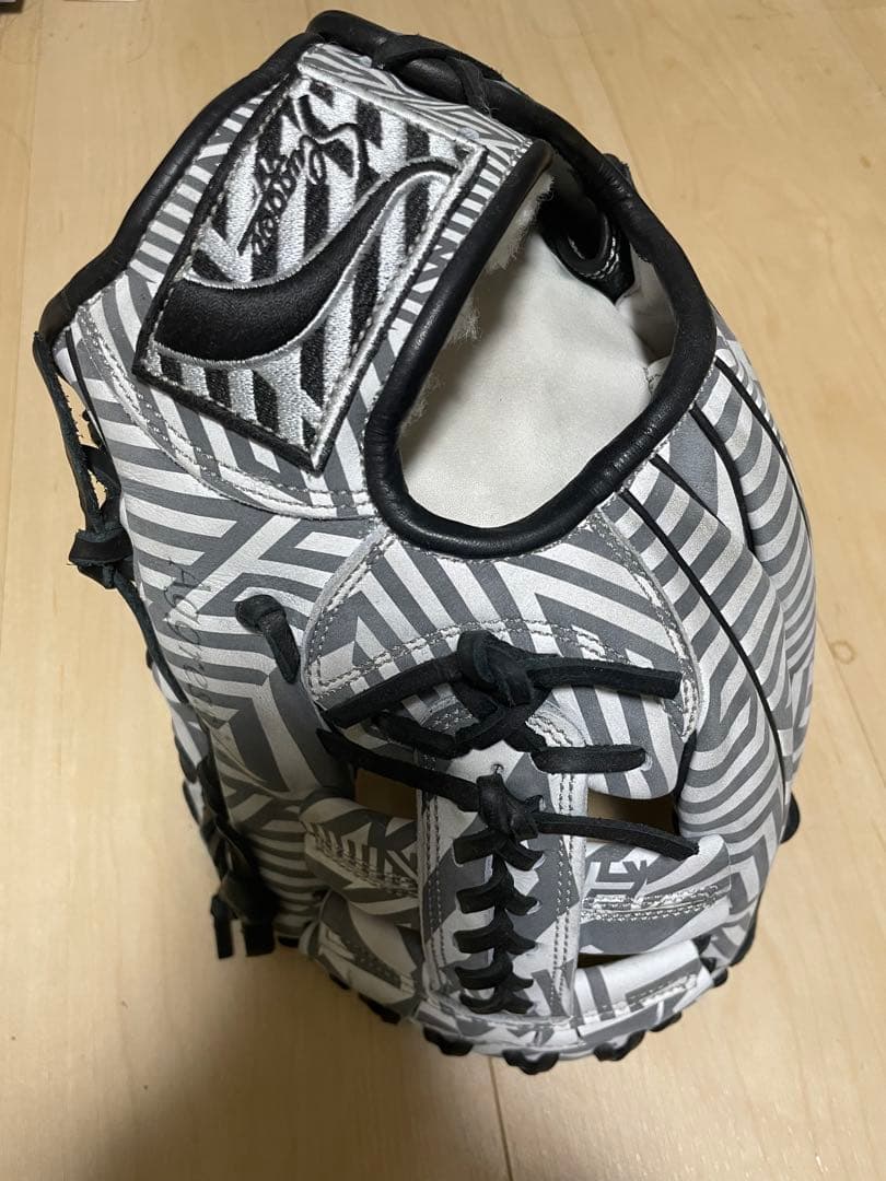 【オールスター】ダズルカモ 軟式グラブ