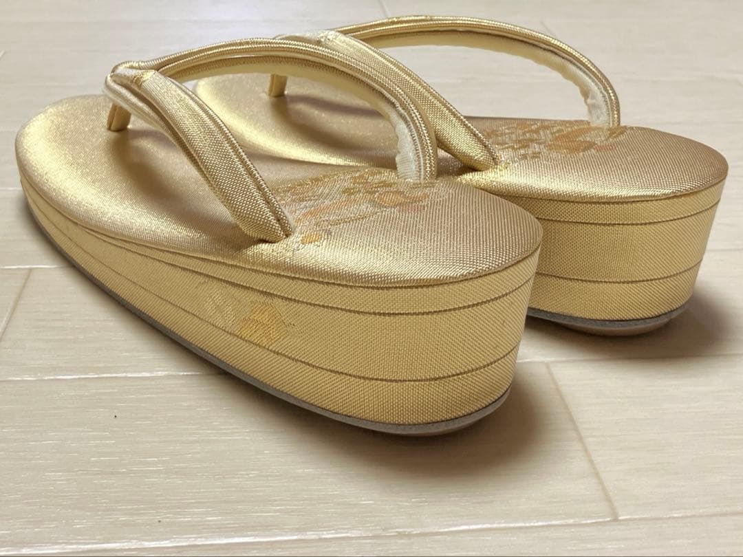 《美品・木箱付》東京胡蝶　草履バッグセット　正絹佐賀錦　フォーマル　二石草履