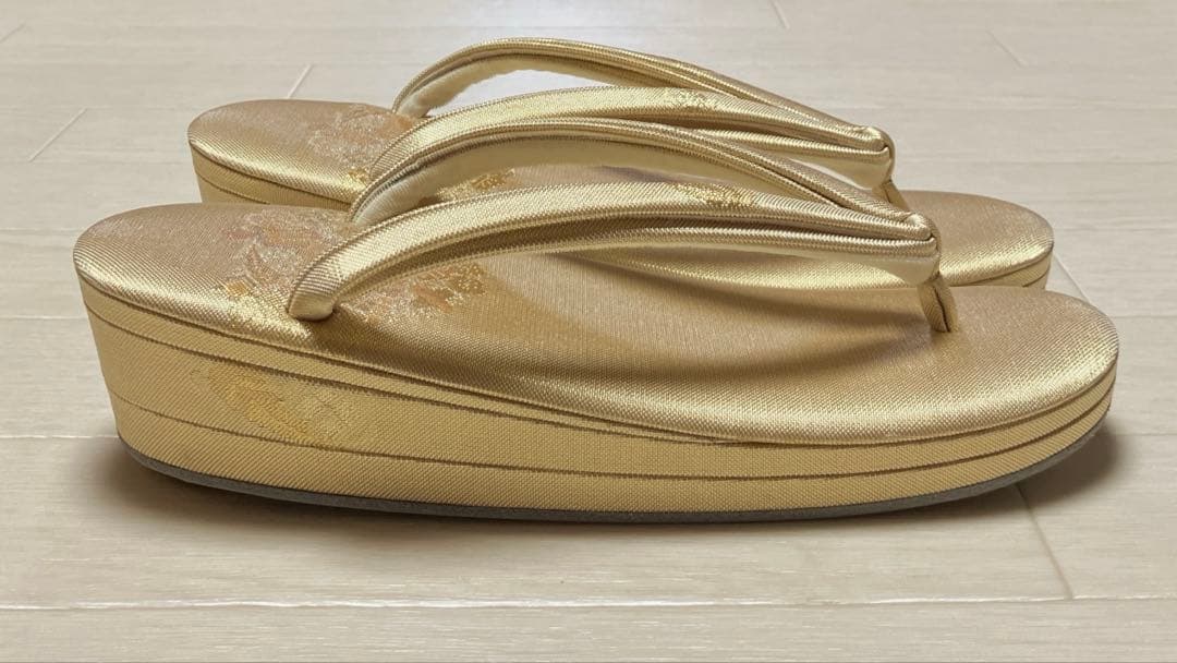 《美品・木箱付》東京胡蝶　草履バッグセット　正絹佐賀錦　フォーマル　二石草履