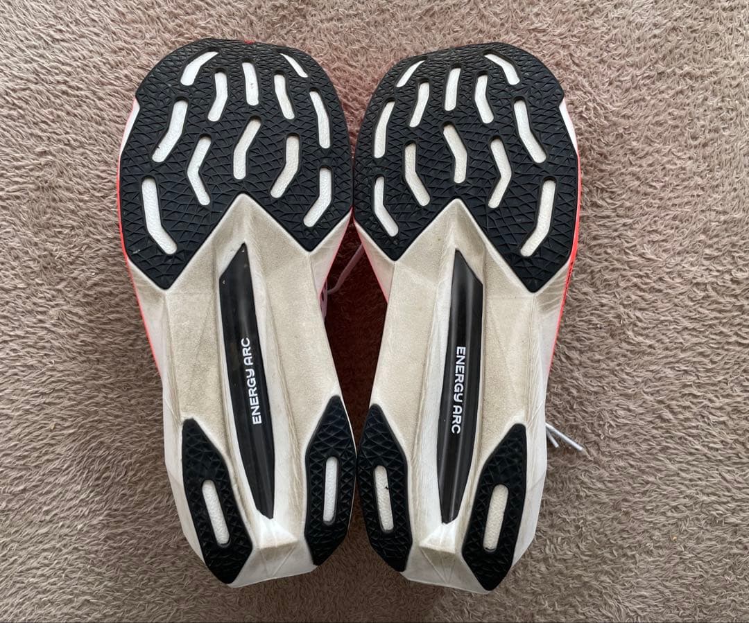 スパイク・シューズ New Balance FuelCell SC Pacer v2 25.5cm