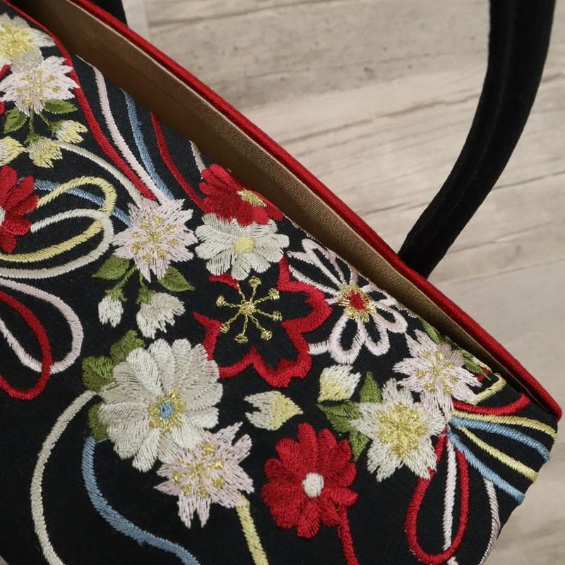 《和装バッグ◆嵐山よしむら■菊や桜の花束文刺繍■赤×黒＊着物♪和装Z9-14》