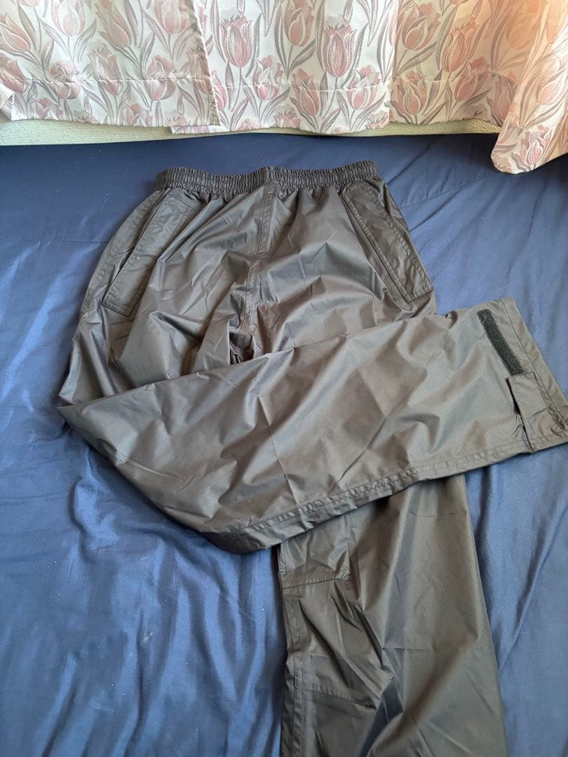 新品 レインウェア 上下 メンズ ゴルフ 耐水圧20,000mm 防水 おまけ付