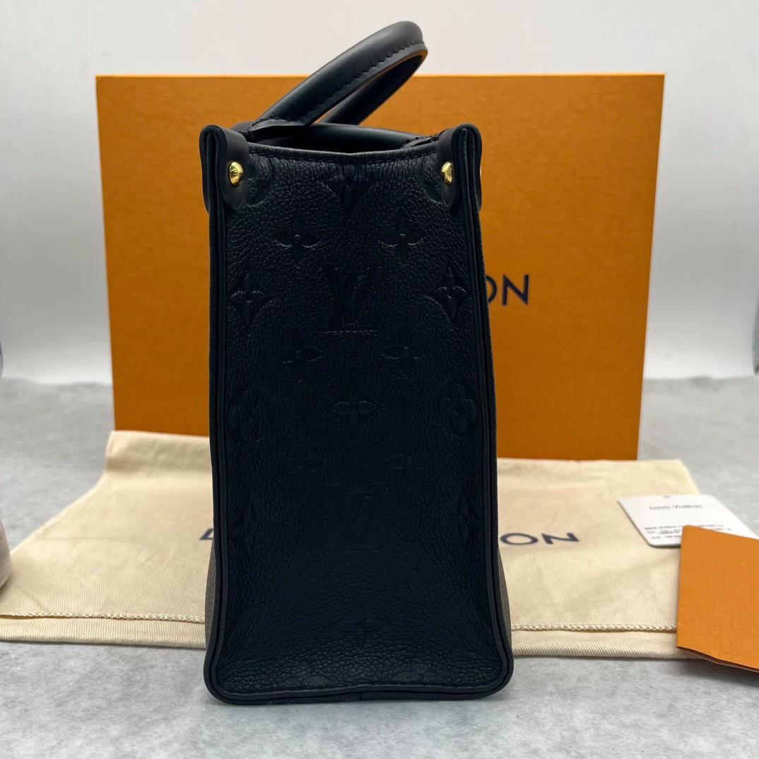 M45653 ブラック トートバッグ 25cm