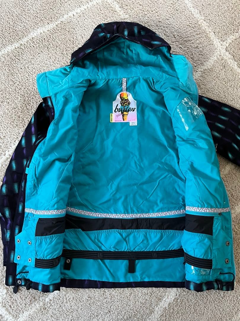 新品Burton Prowess Jacket Sサイズ（日本規格Mサイズ相当）