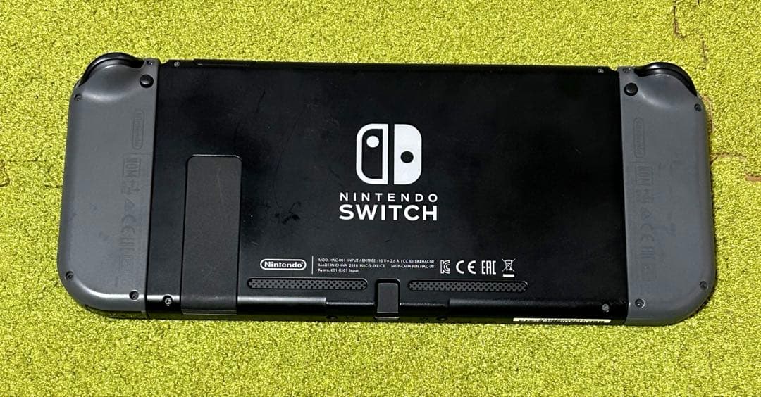 Nintendo Switch 大乱闘スマッシュブラザーズ　本体