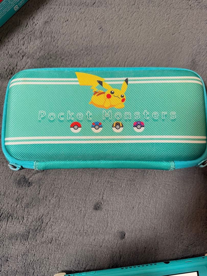 Nintendo Switch Lite [ターコイズ色] ピカチュウカバー付き