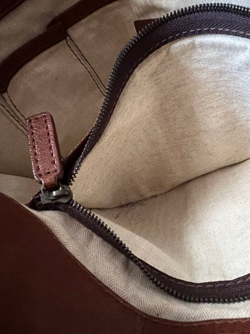 genten イントレチャート ワンショルダーレザーバッグ