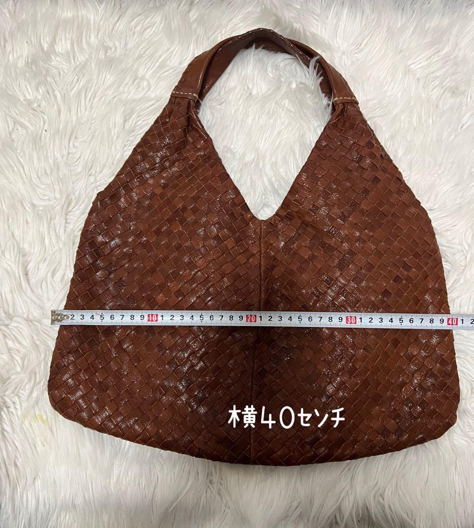 genten イントレチャート ワンショルダーレザーバッグ