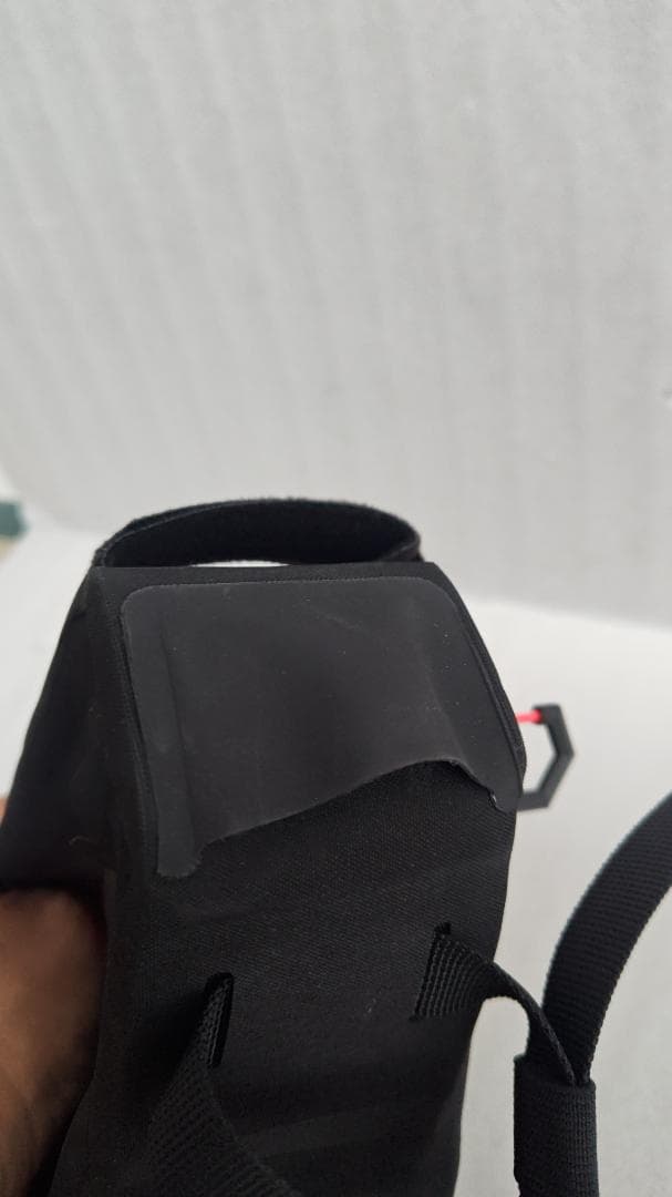 【ネサゲ】アピデュラ x キャニオン　フレームバッグ 黒