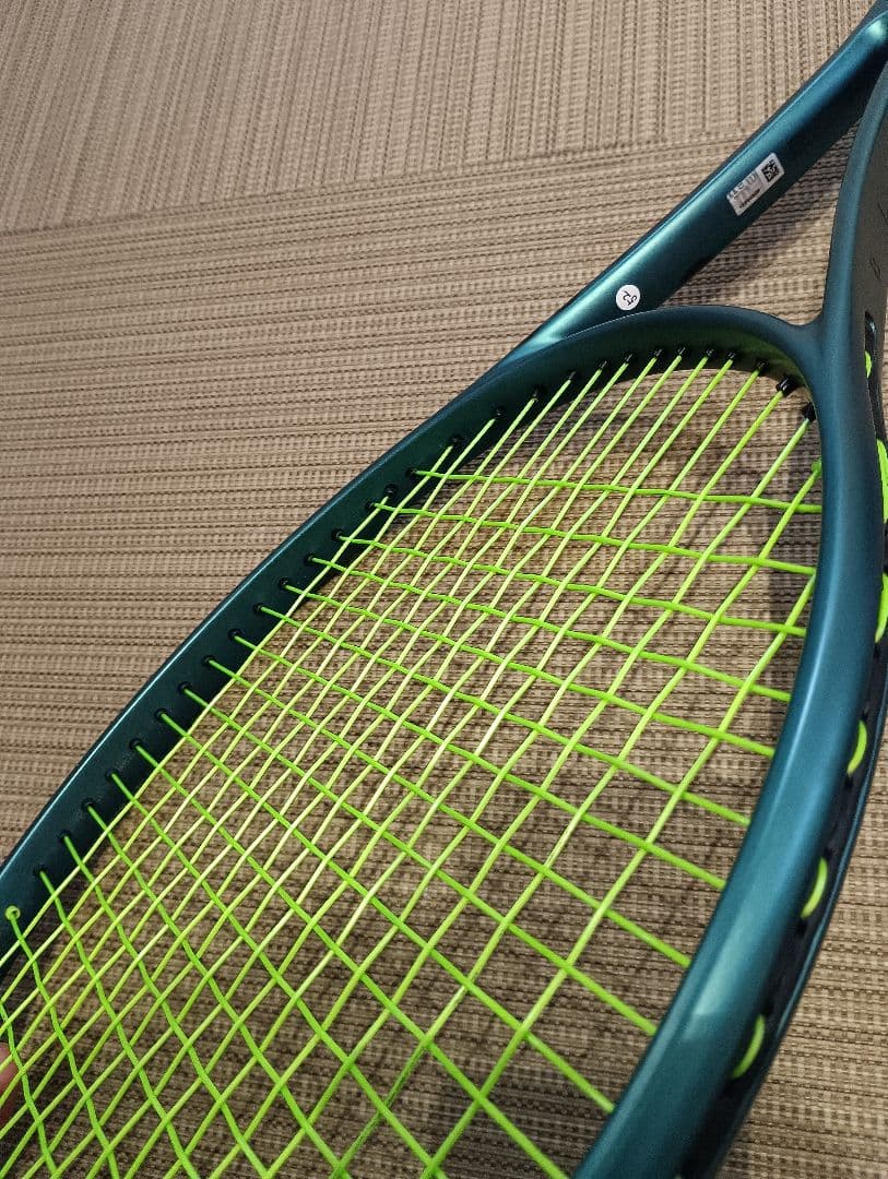 ウィルソン　ブレード98　最新現行モデル