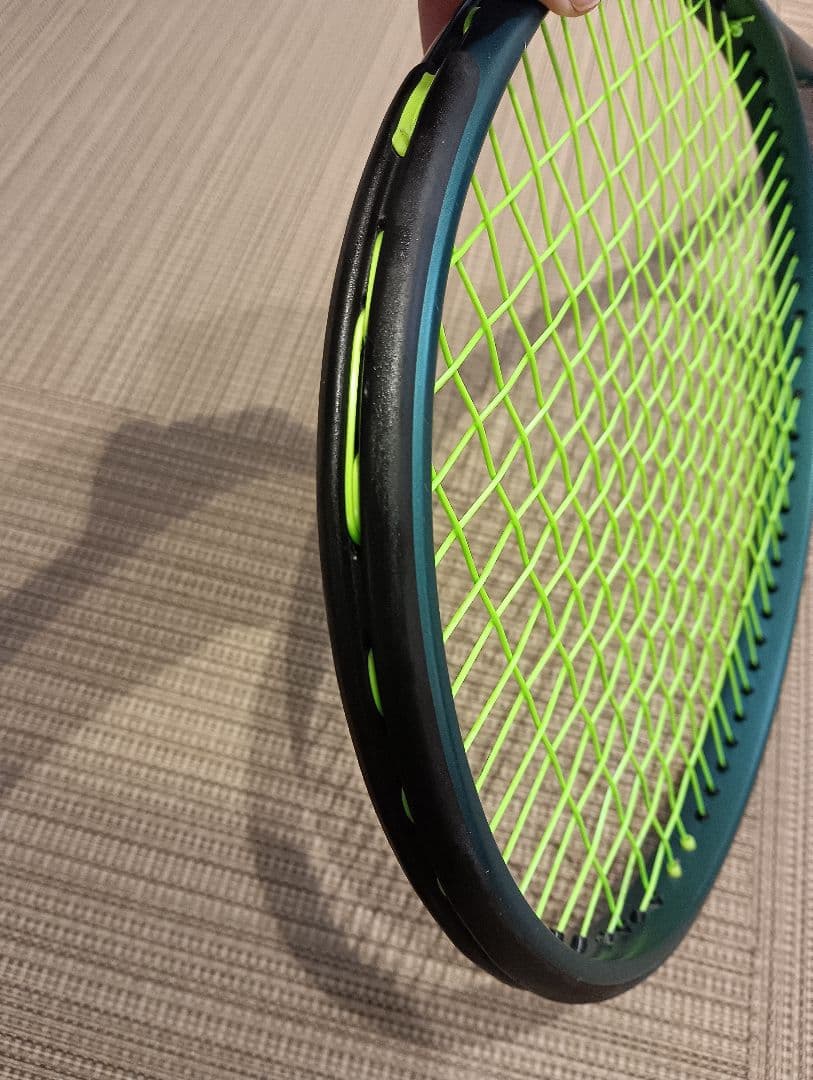 ウィルソン　ブレード98　最新現行モデル