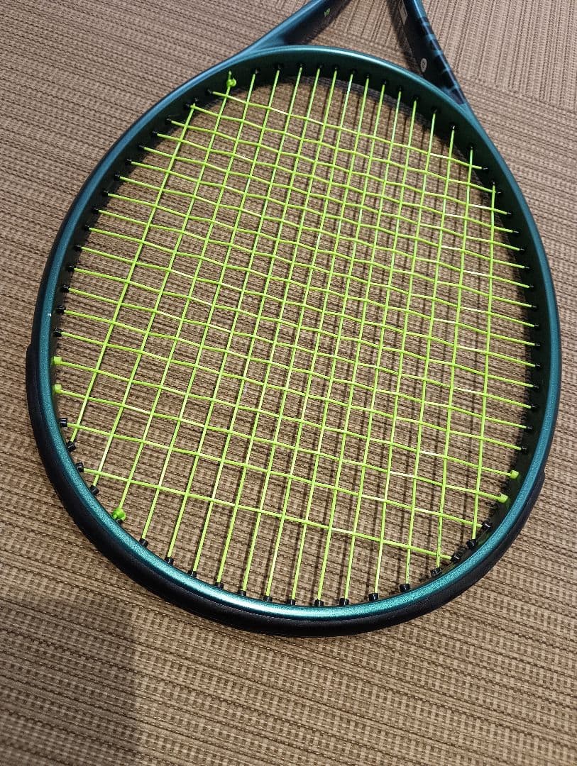 ウィルソン　ブレード98　最新現行モデル