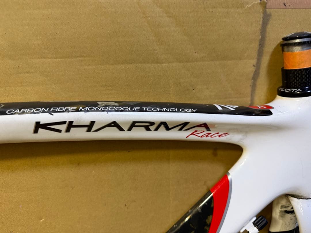 KUOTA KHARMA ロードバイク　カーボンフレーム