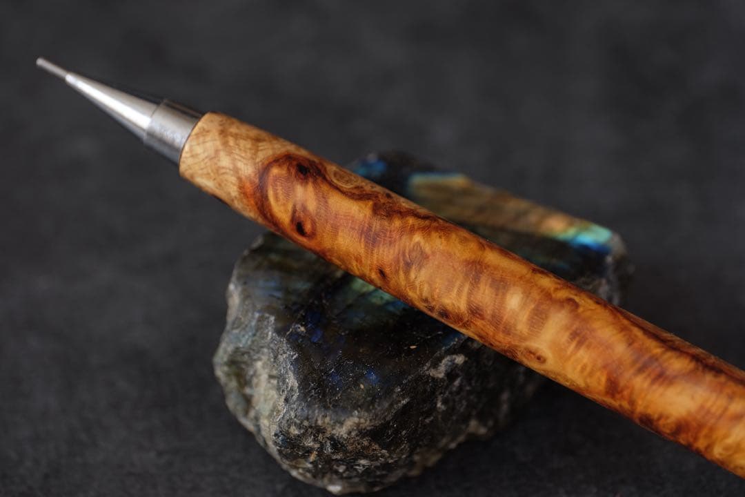 PG5木軸カスタム0254　高村杢工房 製図用シャープペンシル　花梨瘤紅白