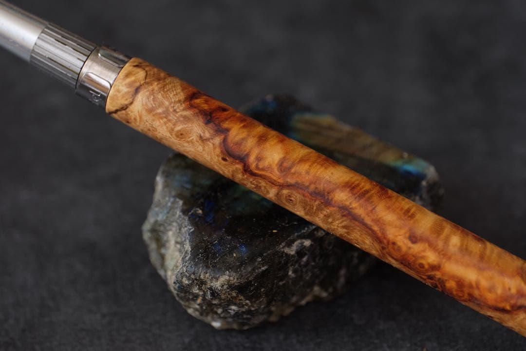 PG5木軸カスタム0254　高村杢工房 製図用シャープペンシル　花梨瘤紅白