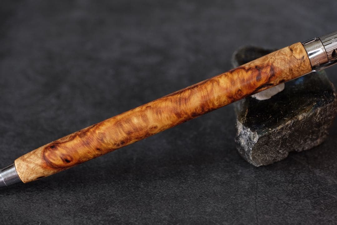 PG5木軸カスタム0254　高村杢工房 製図用シャープペンシル　花梨瘤紅白