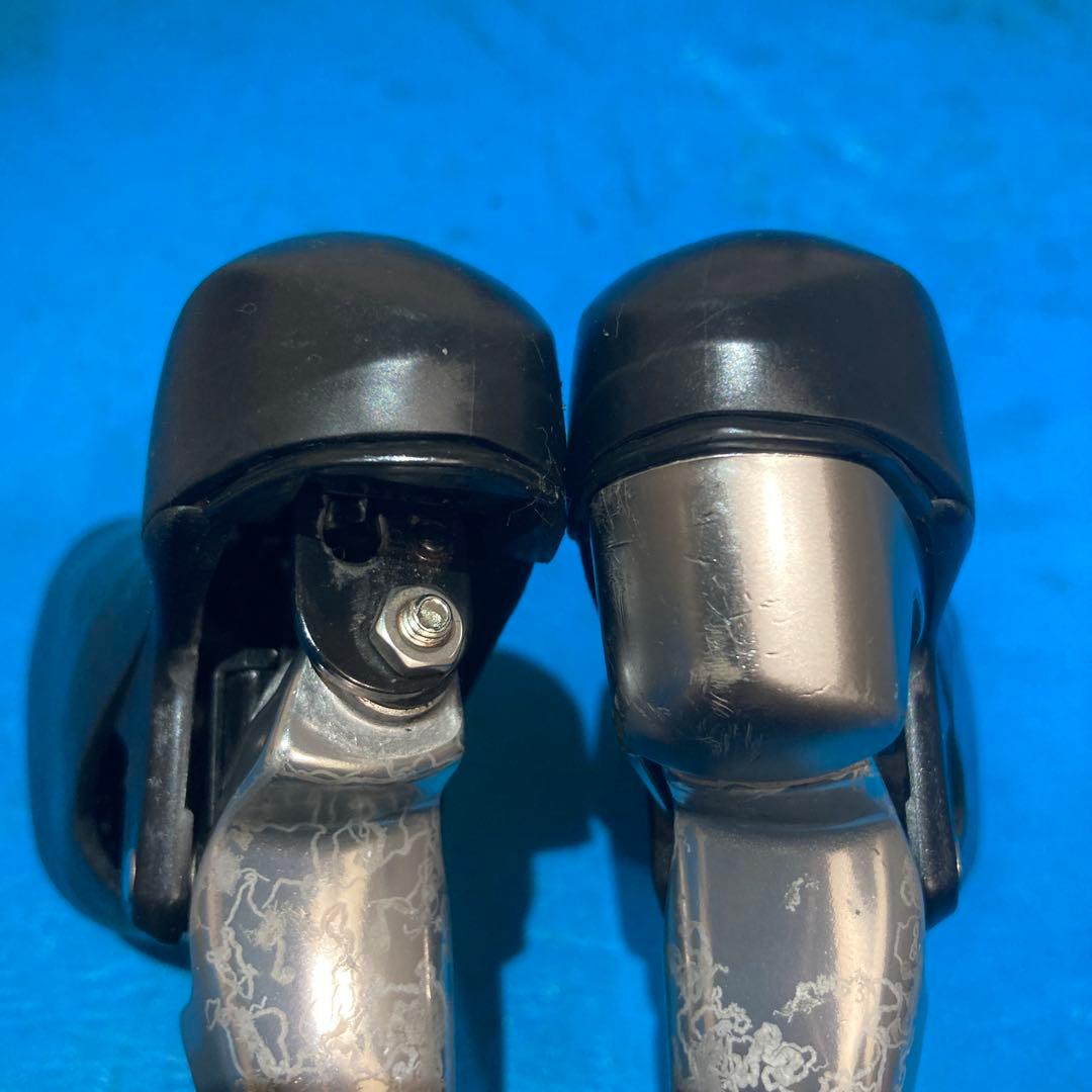 ❌◻️105 ST-5700 2×10 STIレバー