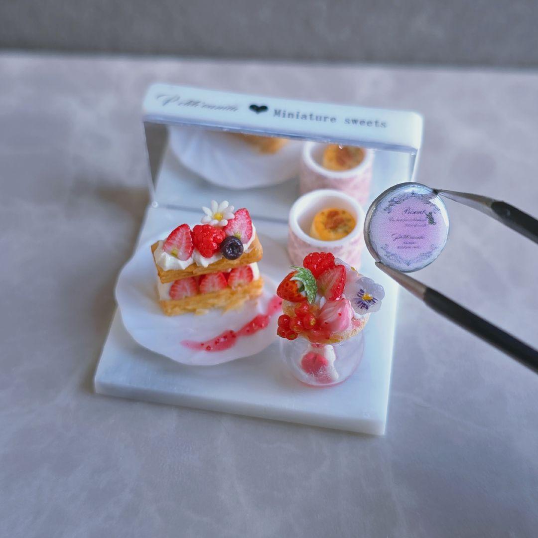栗*ん様 【 苺のスイーツセット 】ミニチュアスイーツ