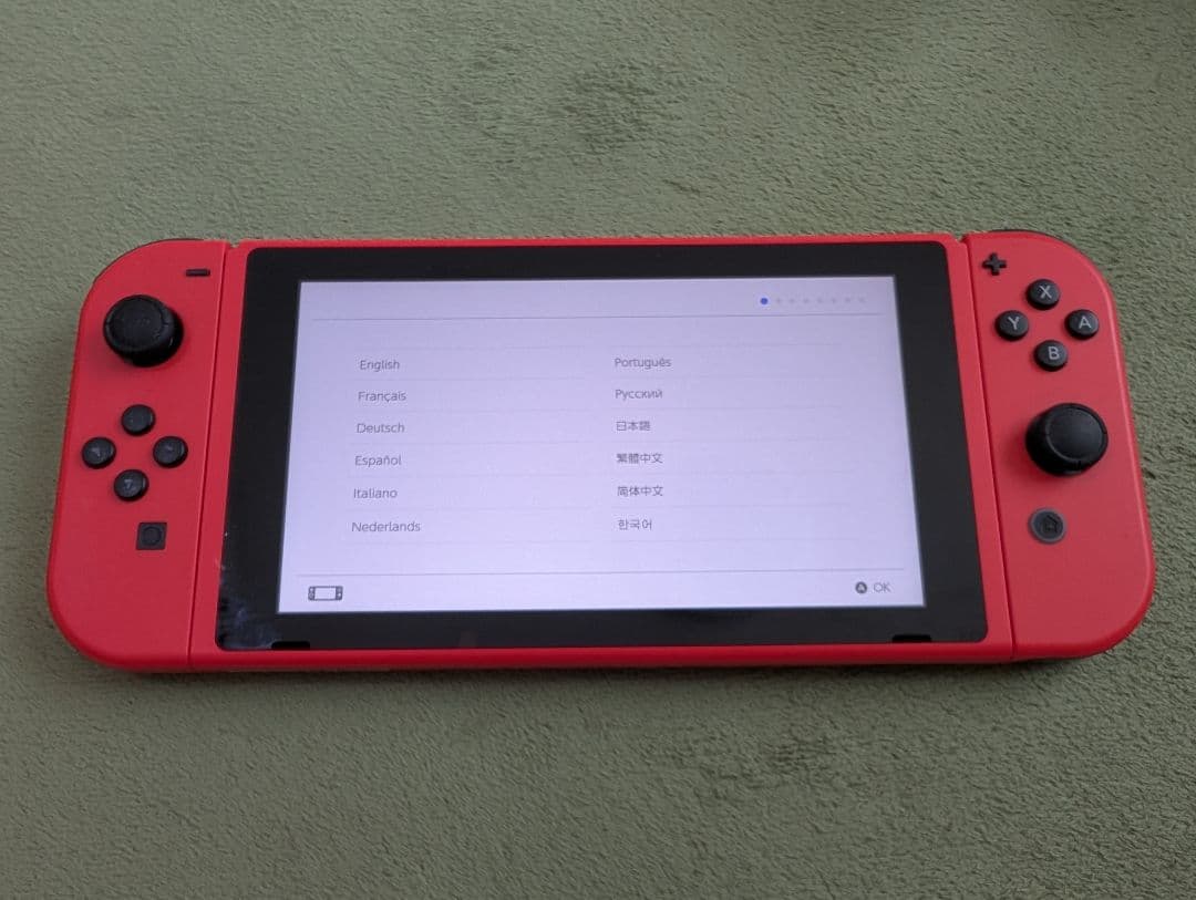 中古　Nintendo Switch 本体 マリオレッド✕ブルー
