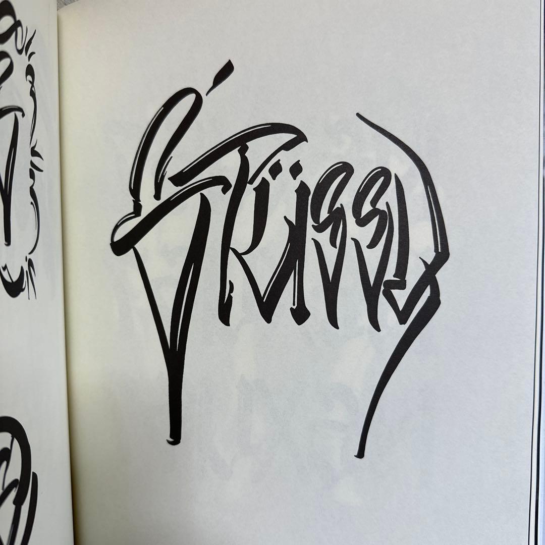 アート・デザイン・音楽 THE ART AND LIFE OF CHAZ BOJORQUEZ