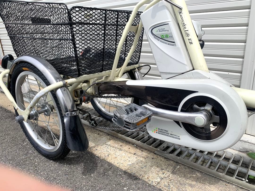 送料無料 Panasonic電動三輪自転車 8.9Ah 長押し4点灯 動作確認済