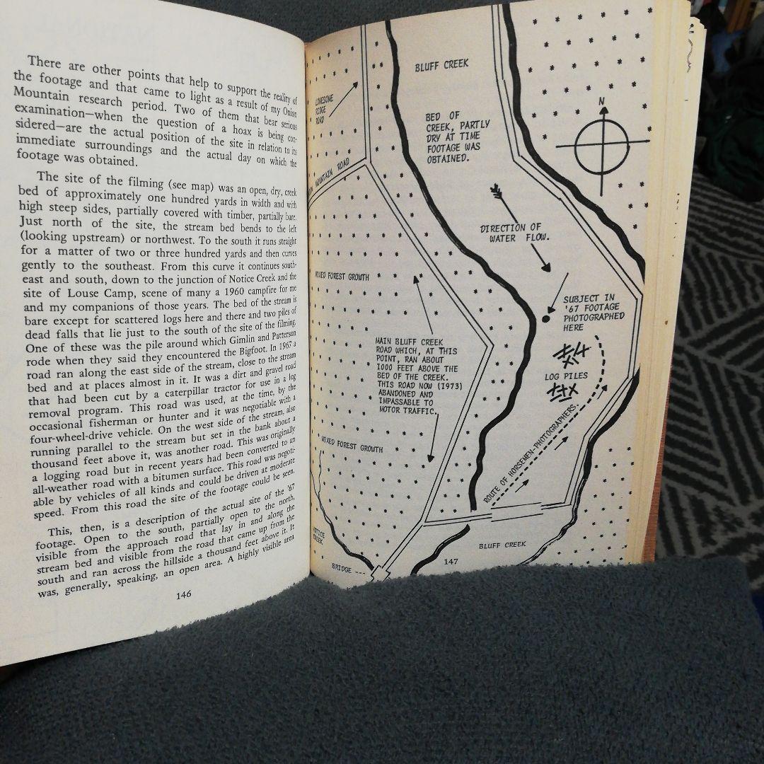 洋書 The Search for Bigfoot by Byrne