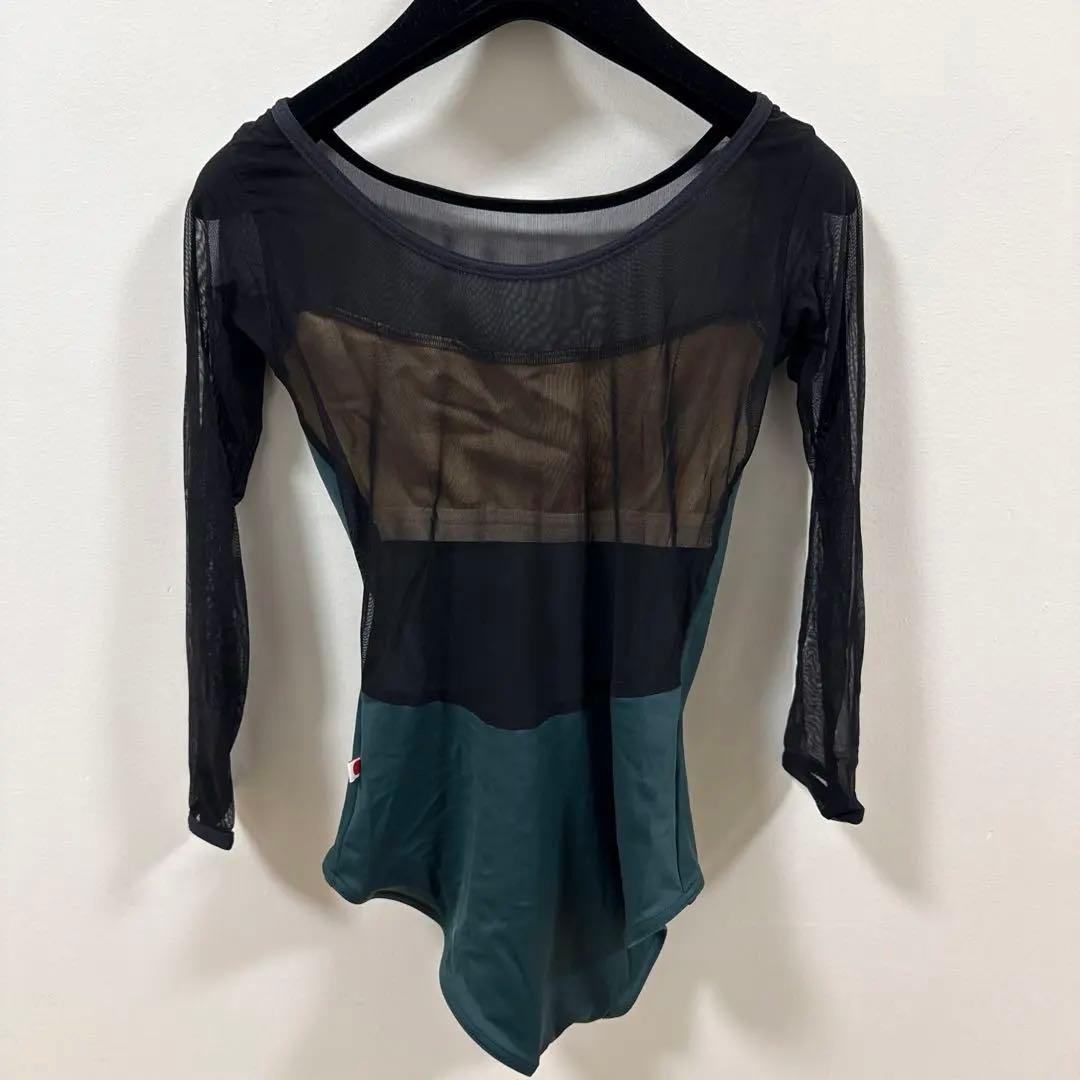 《お値下げ中》美品　YUMIKO レオタード　Mサイズ