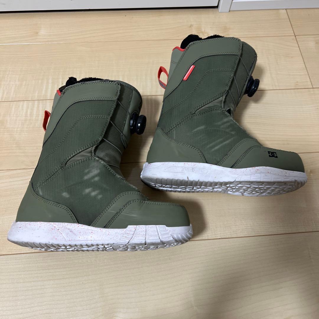 【比較的美品_即日発送】レディースDC SEARCH BOA 2022 23cm