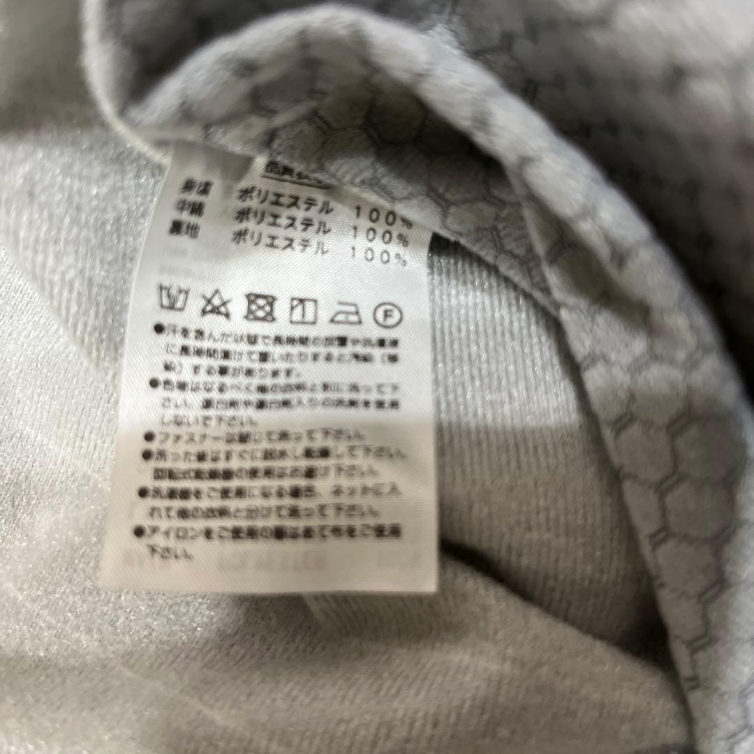 ヨネックス中綿ジャケット