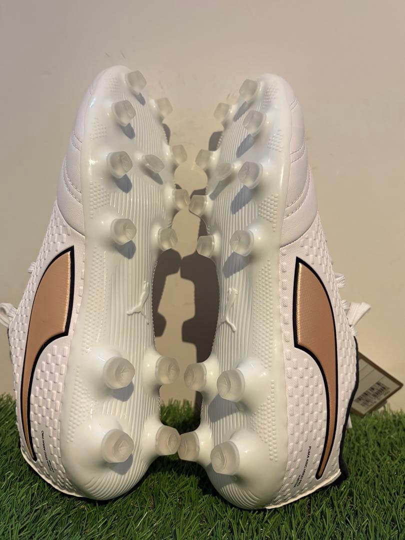 サッカースパイク　プーマ キング ミライ プロ KB HG/AG 25cm