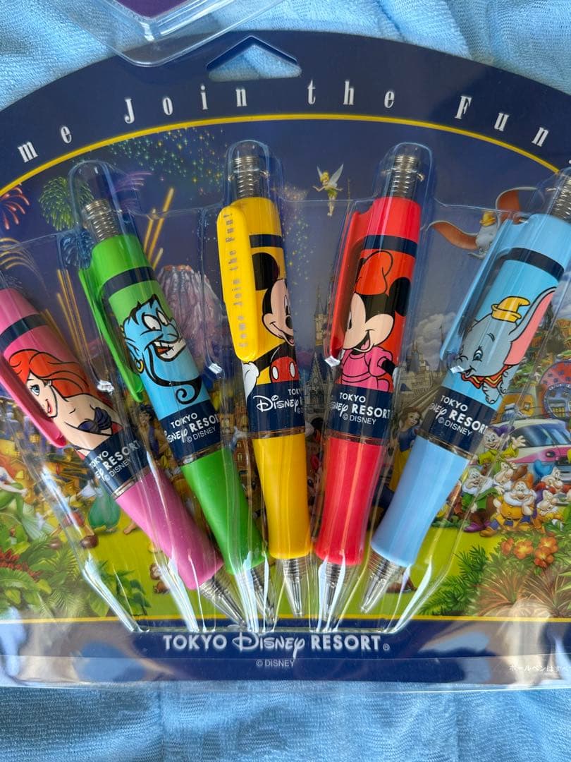 公*o様 サンリオ　キャラクターのボールペンセット