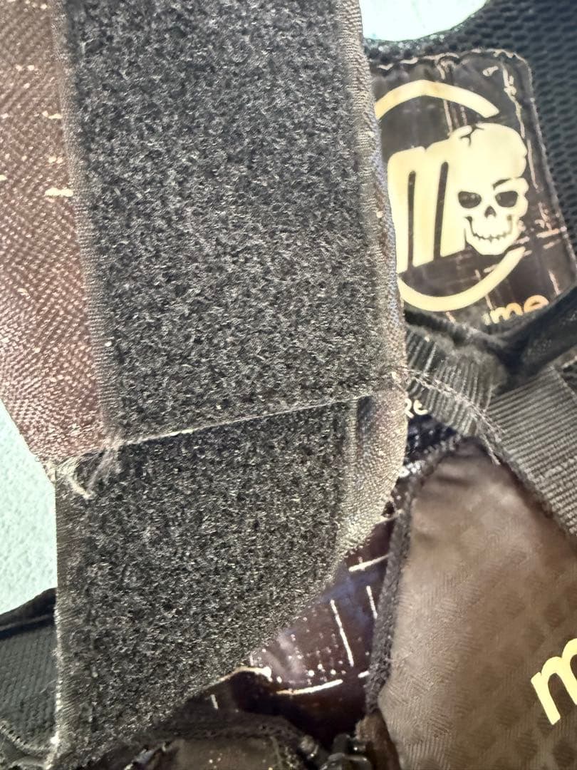 mazume レッドムーンライフジャケット