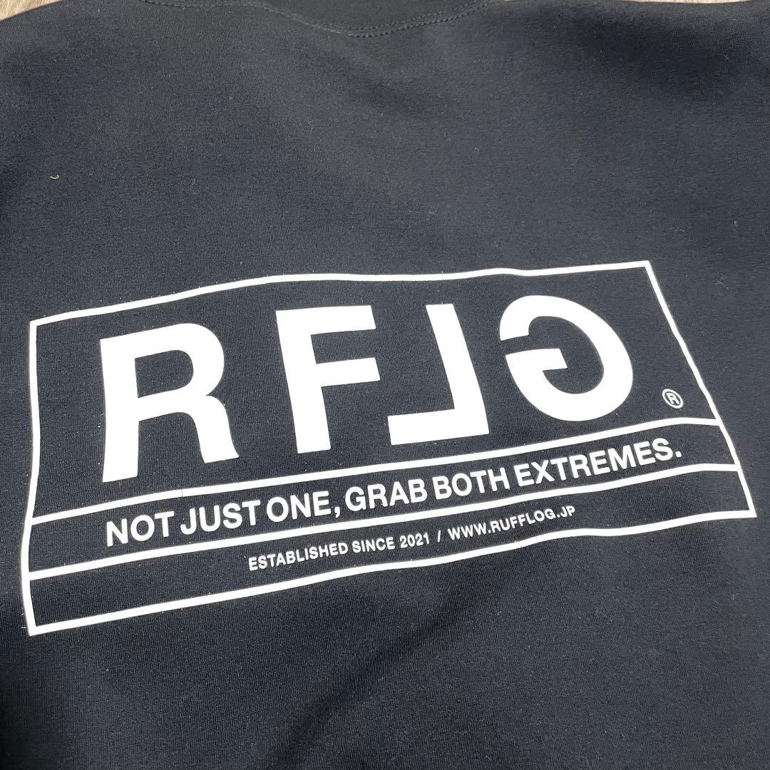 美品✨RUFFLOGのトップス