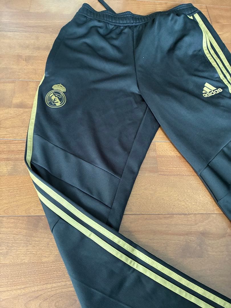 adidas Real Madrid トレーニングウェア ブラック