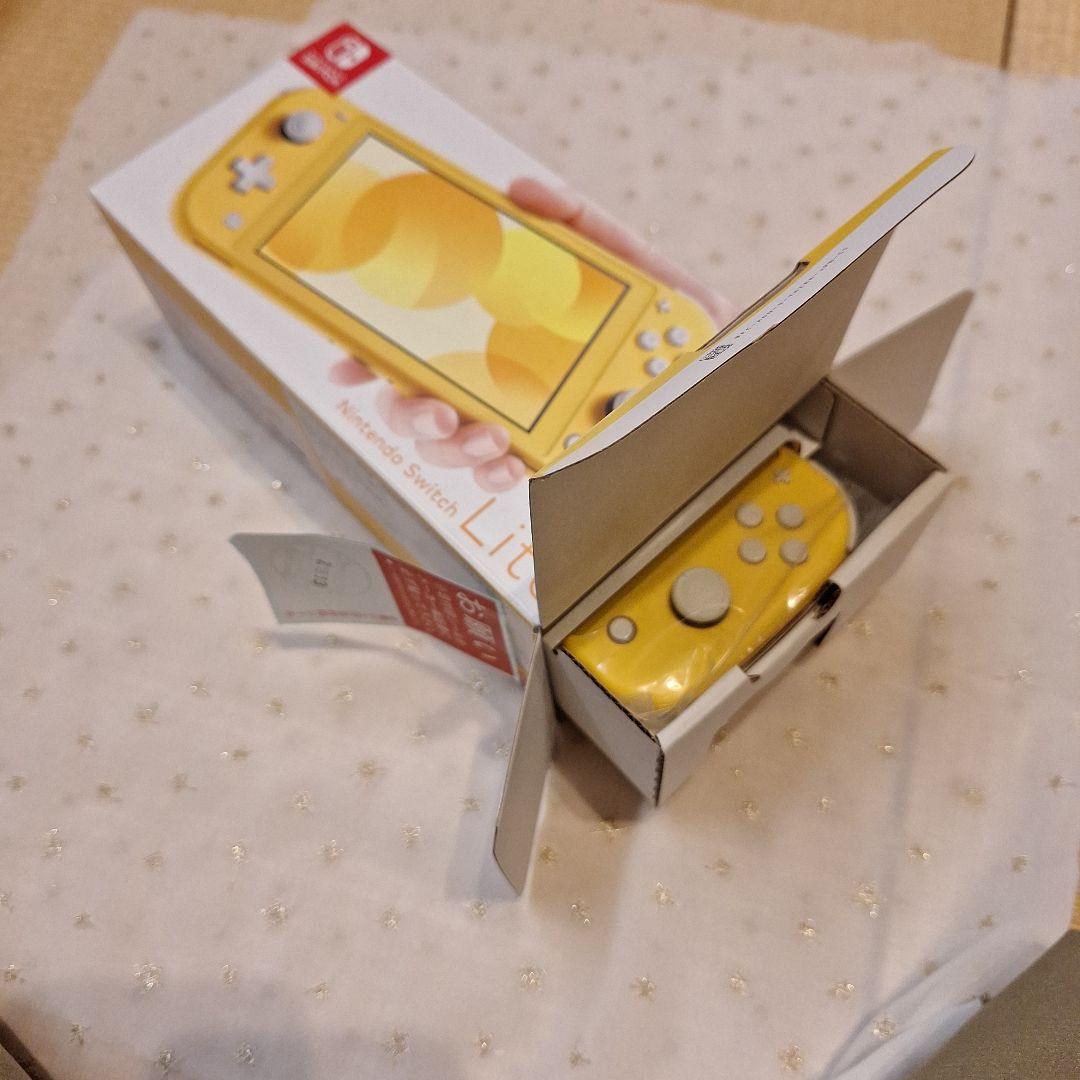 Nintendo Switch Lite　本体　イエロー