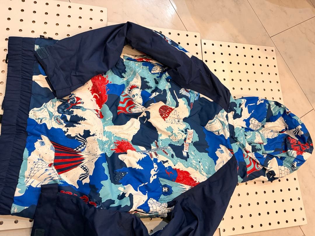 〈専用〉DC SHOES キッズ スノージャケット M 10-14歳 防水