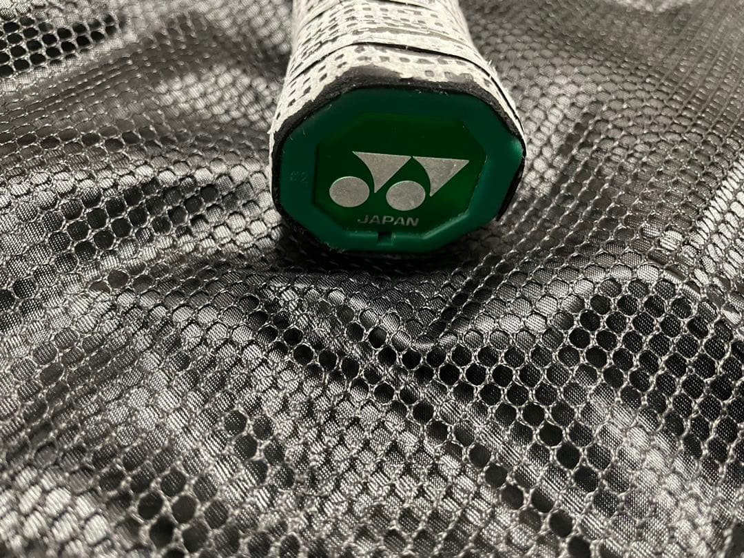 YONEX EZONE 100 G2 ブラック/グレー