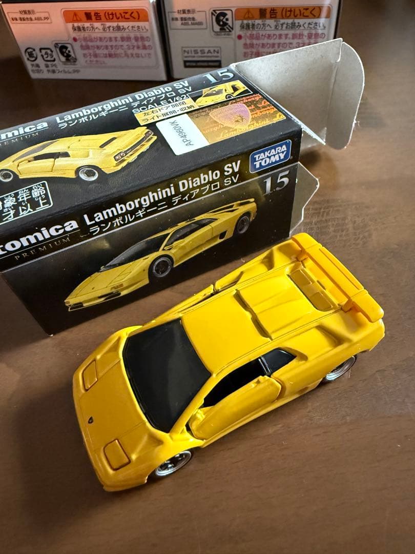 復*z様 トミカプレミアムミニカー　12台セット　まとめ売り