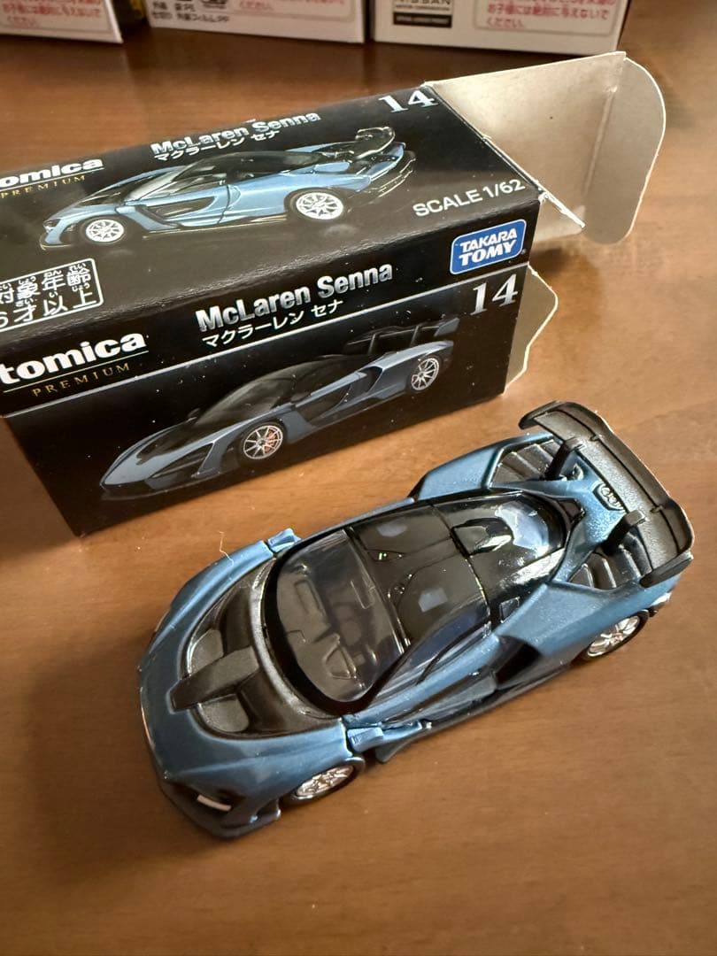 復*z様 トミカプレミアムミニカー　12台セット　まとめ売り