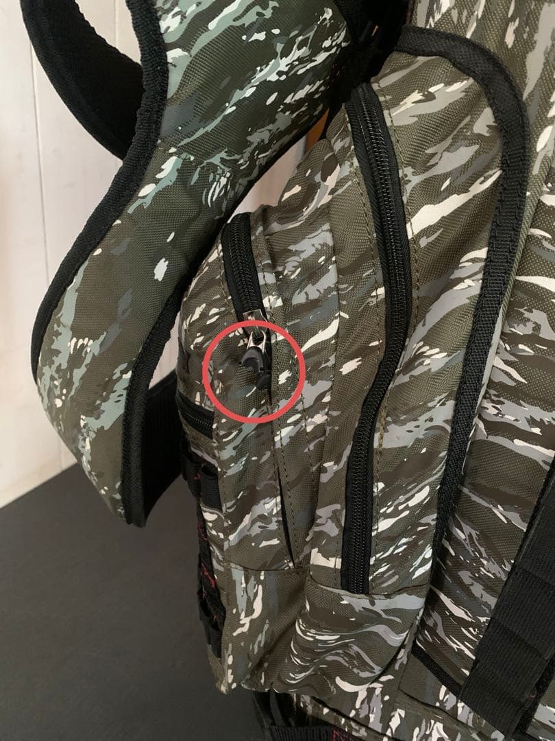 OAKLEY キャディバッグ スタンド型 迷彩柄（中古品）