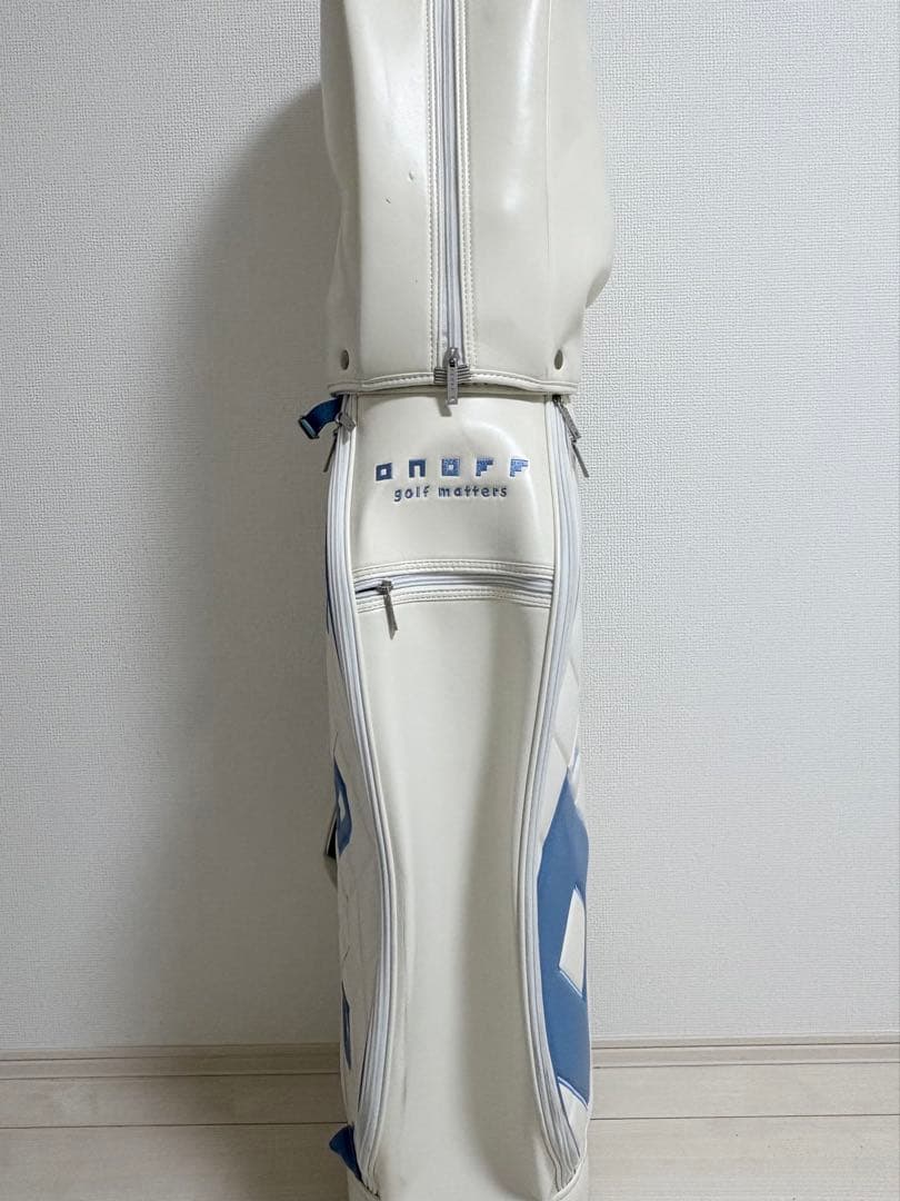 onoff オノフ　ゴルフバッグ ホワイト/ブルー