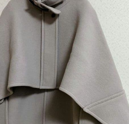 Chloe グレージュ ポンチョスタイルコート