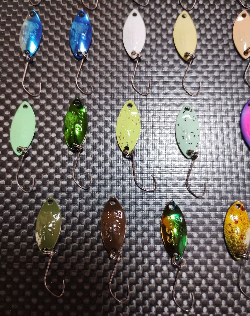 ヴァルケイン サーヴァントスピア０.7ｇスプーン ２３個セット