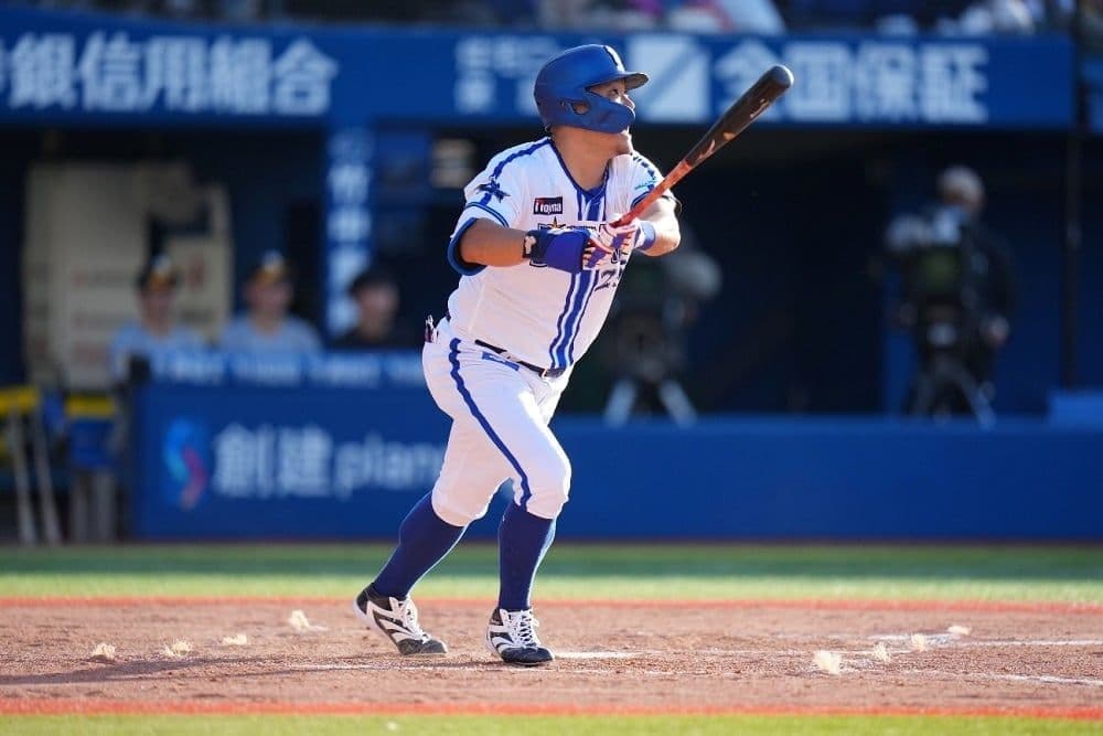 横浜DeNAベイスターズ　筒香嘉智選手レプリカユニフォーム