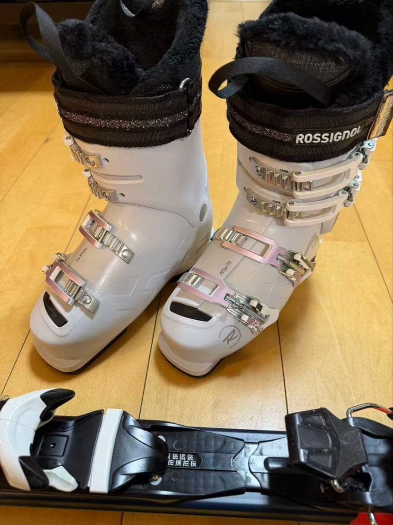 ロシニョール　レディース　スキー３点セット　板140センチ　ブーツ23.5センチ