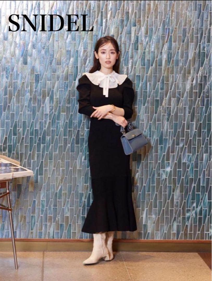美品✨SNIDEL スナイデル プリーツカラーニットワンピース　ブラック