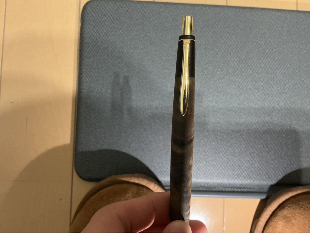 ボナンペン　マーブルウッド