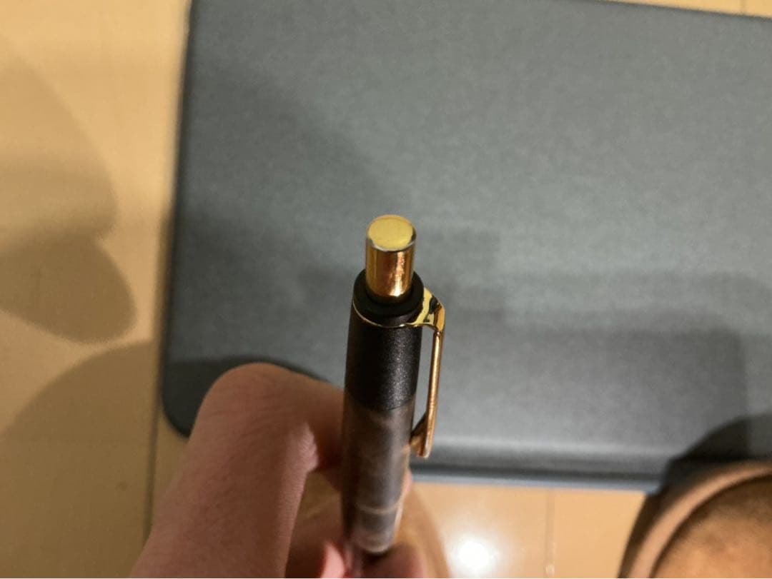 ボナンペン　マーブルウッド